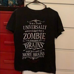 Hot topic graphic tee - zombies - size M - black